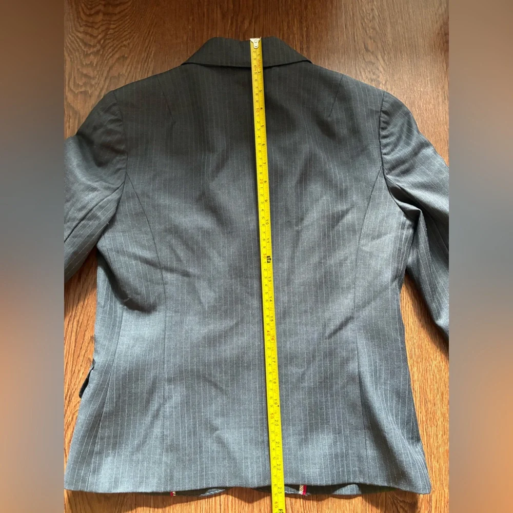 J. Crew Gray Pinstriped Blazer in Super 120's Wool - Size 4